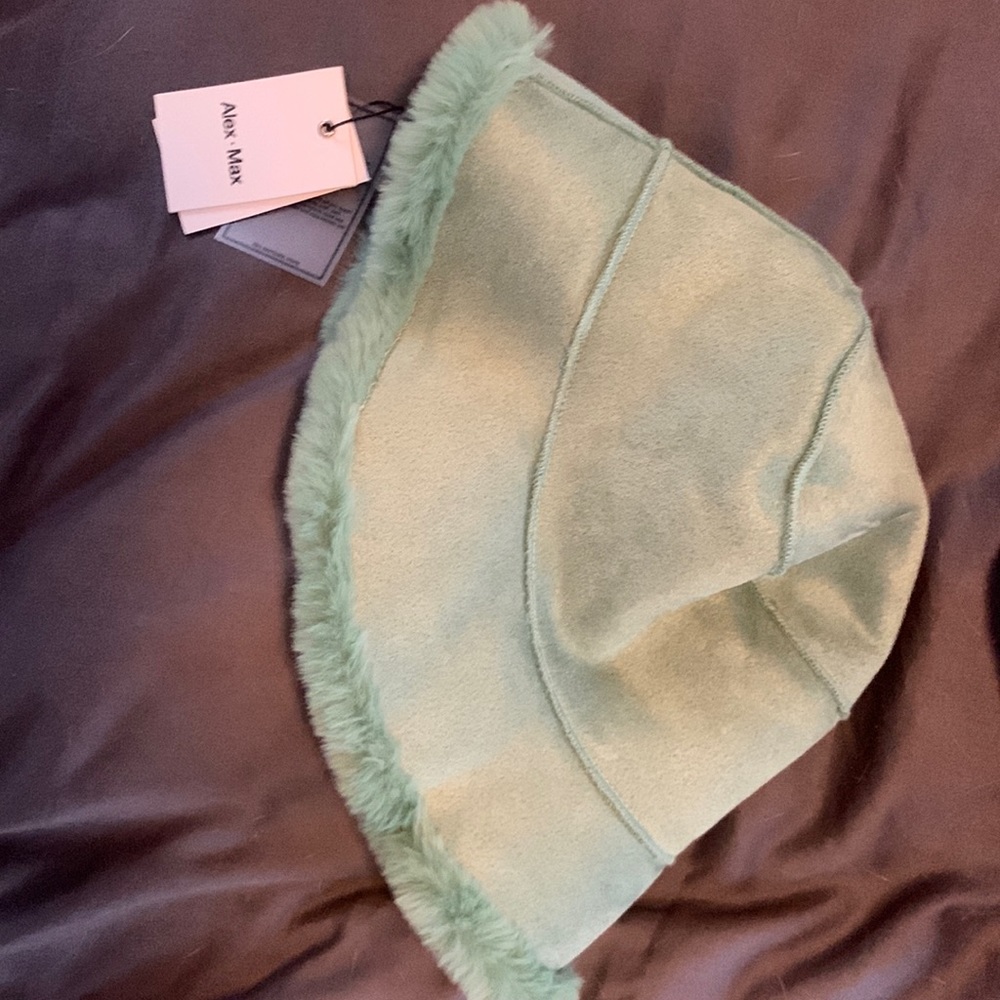 Alex max bucket hat